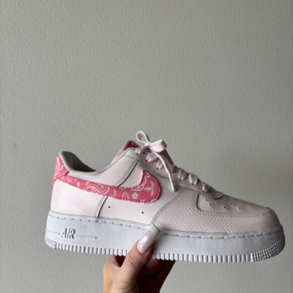 NEW Pearl Pink Paisley Nike Air Force 1 '07 Womens Size 8 - Picture 4 of 7